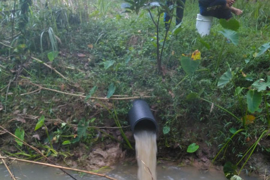 Tây Ninh liên tiếp bắt quả tang công ty xả nước thải trực tiếp ra môi trường