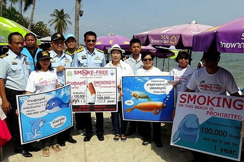 Thái Lan cấm hút thuốc lá, xả rác tại các bãi biển