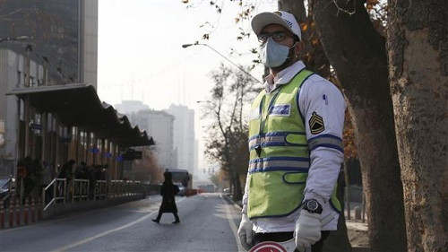 Ô nhiễm không khí, Iran đóng cửa trường học