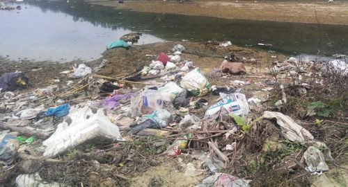 Sau Tết, sông Ngàn Phố (Hà Tĩnh) ngập ngụa rác thải