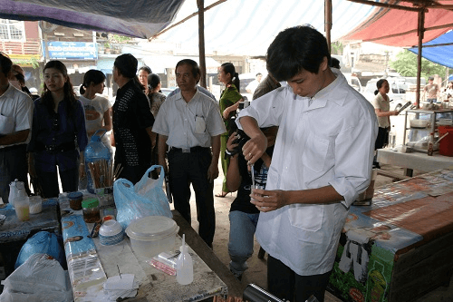 Tăng cường công tác đảm bảo an toàn thực phẩm tại Lễ Khai ấn đền Trần 2018