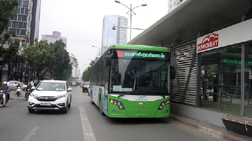 Tuyến buýt nhanh BRT 02 Kim Mã-Hòa Lạc sẽ dừng triển khai