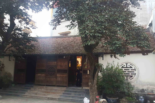 Huyện Đông Anh, Hà Nội: Ngôi nhà cổ hơn 100 năm tuổi đang bị xâm hại nghiêm trọng