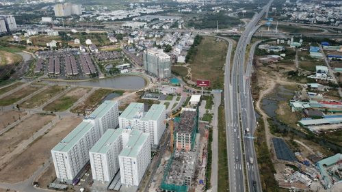 Tp. Hồ Chí Minh: Giá nhà đất tại quận 2 tăng chóng mặt