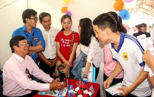 Hơn 1.000 sinh viên tham gia Ngày hội việc làm 2018 tại Cần Thơ