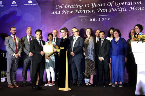10 năm phẫu thuật dị tật cho hàng nghìn trẻ em Việt Nam