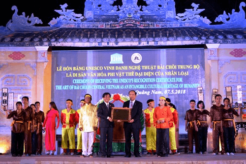 Tưng bừng Lễ vinh danh “Nghệ thuật Bài Chòi Trung Bộ Việt Nam” Di sản văn hóa nhân loại