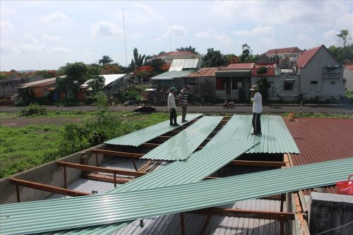 Lốc xoáy gây thiệt hại hàng trăm triệu đồng tại huyện Bù Đốp (Bình Phước)