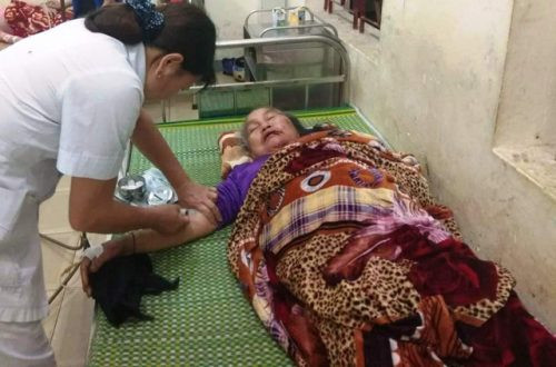 Nghệ An: 4 nạn nhân bị sét đánh dù đang ngồi trong nhà