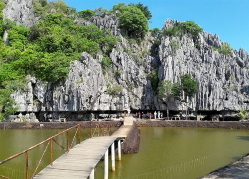Sắp thành lập Khu Bảo tồn loài và sinh cảnh núi đá vôi Kiên Lương
