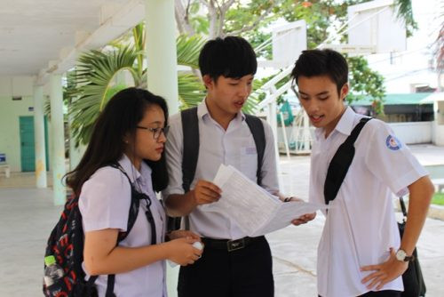 Sở GD&ĐT công bố điểm chuẩn vào lớp 10 THPT công lập tại Hà Nội