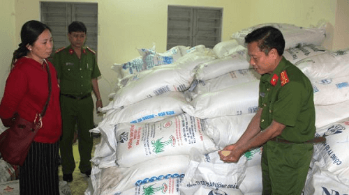 Tỉnh Quảng Trị bắt giữ gần 350 tấn đường nhập lậu trong 6 tháng đầu năm