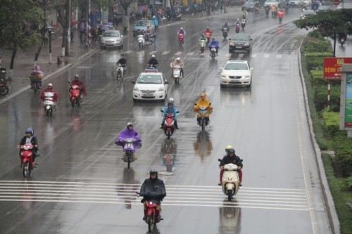 Dự báo thời tiết ngày 12/8: Hà Nội có mưa dông