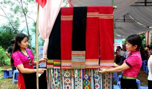 Nghệ An: Thêm 1 làng nghề dệt thổ cẩm được công nhận