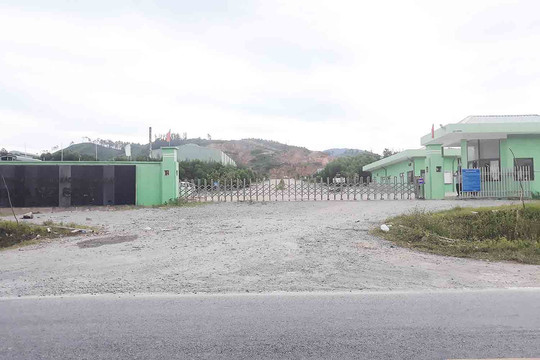 Hà Tĩnh: Người dân đã giải tán khỏi cổng nhà máy rác gây ô nhiễm