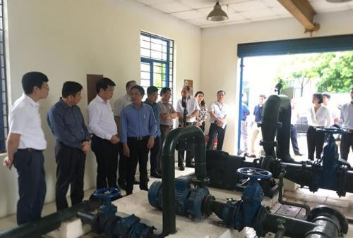 Huyện Phú Xuyên, Hà Nội: Nhà máy chậm tiến độ, dân phải dùng nước ngầm ô nhiễm