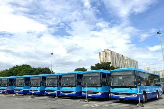 Hà Nội: Thay thế hàng loạt xe buýt mới chất lượng cao