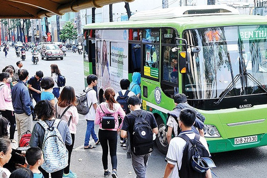 TP. Hồ Chí Minh: Đề xuất miễn vé xe buýt cho học sinh phổ thông