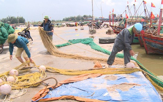 Quảng Ninh, Hải Phòng cấm biển, tạm dừng hoạt động vui chơi giải trí để ứng phó bão