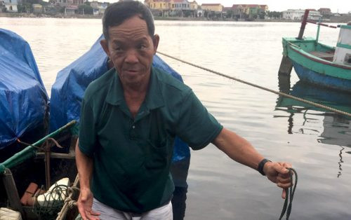 Quảng Bình: Ngư dân nghi bắt được cá sủ vàng nặng gần 3 kg