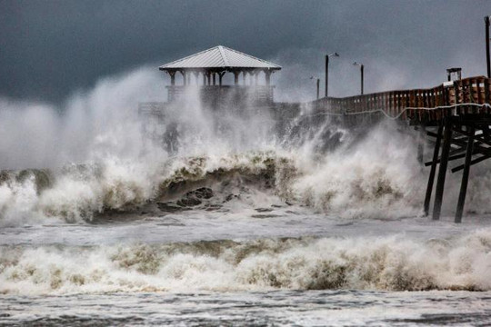 Siêu bão Florence ở Mỹ số người thiệt mạng tăng cao