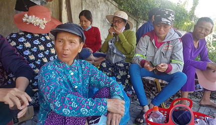 Đà Nẵng: Dân lại chặn đường vào bãi rác Khánh Sơn vì ô nhiễm