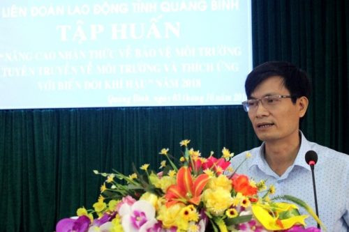 Quảng Bình: LĐLĐ tỉnh tuyên truyền luật bảo vệ môi trường