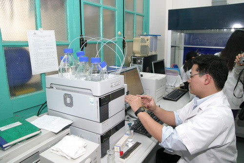Cà Mau: Xử lý nghiêm các vi phạm về an toàn sinh học phòng xét nghiệm
