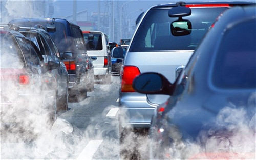 Để bảo vệ môi trường, cần nâng tiêu chuẩn khí thải đối với ô tô