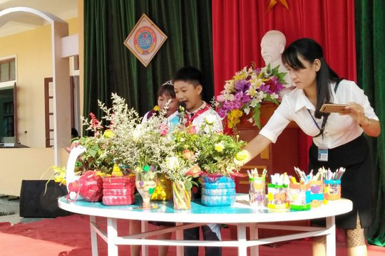 Hà Tĩnh: Trường Tiểu học Đức Yên, huyện Đức Thọ tổ chức thành công chương trình “Chung một màu xanh”