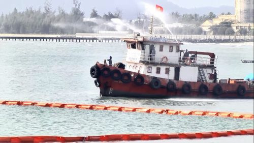 Đà Nẵng: Diễn tập xử lý hơn 2 triệu lít dầu tràn trên biển