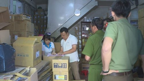 Đắk Lắk: 120 nghìn viên thuốc con nhộng không rõ nguồn gốc bị bắt giữ