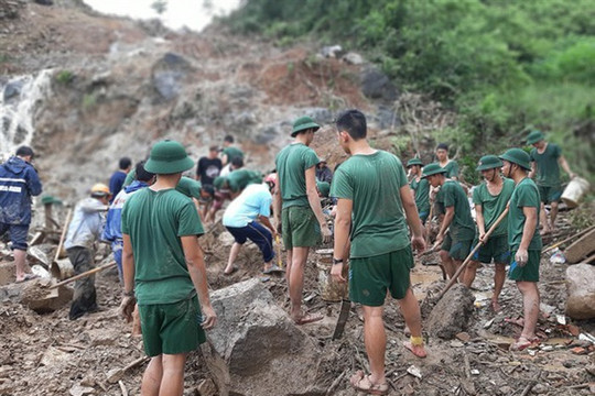 Khánh Hòa: Số người chết và mất tích do mưa lũ tăng lên 17 người