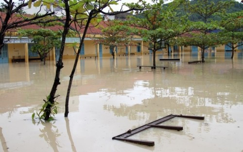 Khánh Hòa cho học sinh các cấp nghỉ học 3 ngày tránh bão số 9