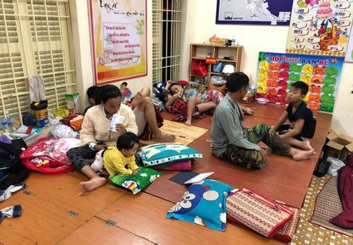 Nha Trang:  Sơ tán hơn 8.000 người ra khỏi các vùng có nguy cơ sạt lở