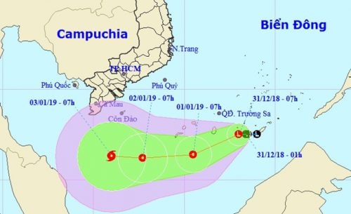 Vùng áp thấp đang mạnh lên, cách Trường Sa 180 km