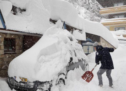 Châu Âu: Nhiều người chết do tuyết rơi dày đặc