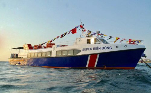 Tàu khách siêu tốc chuyên tuyến Sa Kỳ-Lý Sơn đã tông chìm một tàu cá của ngư dân