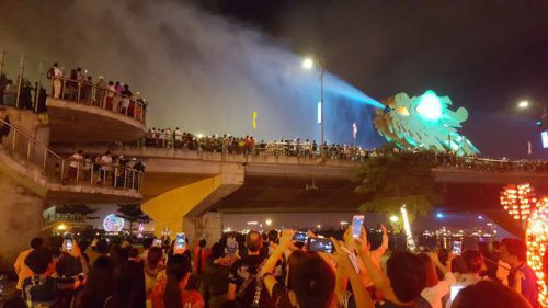 Đà Nẵng: Cầu Rồng phun lửa, cầu sông Hàn quay nhịp vào những ngày Tết