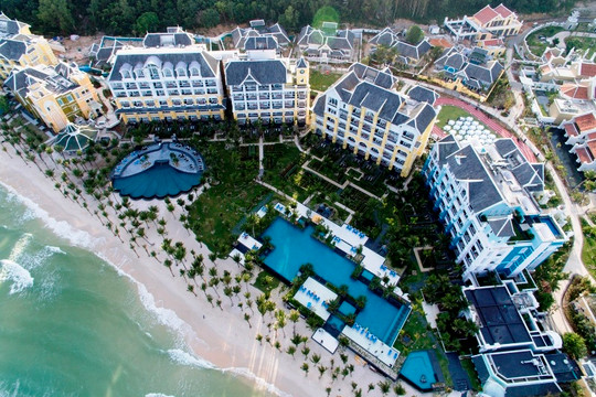 Nhiều ưu đãi bất ngờ dành cho du khách nghỉ dưỡng đầu xuân tại JW Marriott Phu Quoc Emerald Bay