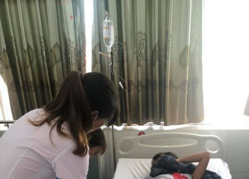 Quảng Nam: 16 học sinh nhập viện nghi ngộ độc thực phẩm