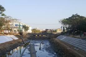 Đà Nẵng: Hoàn thành thi công hệ thống thu gom nước thải bao quanh hồ trong thời gian sớm nhất