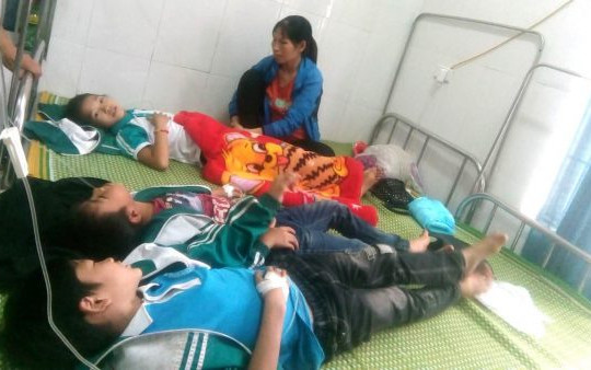 Thái Nguyên: 23 học sinh tiểu học phải cấp cứu sau khi uống sữa miễn phí tại trường