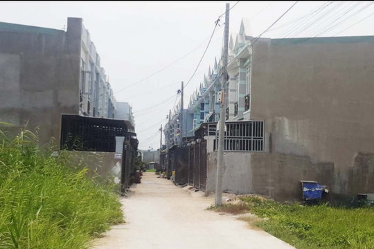 Xã Bình Mỹ (Củ Chi, Tp. Hồ Chí Minh) – Bài 1: Ai “bảo kê” cho hàng loạt khu nhà xây dựng trái phép