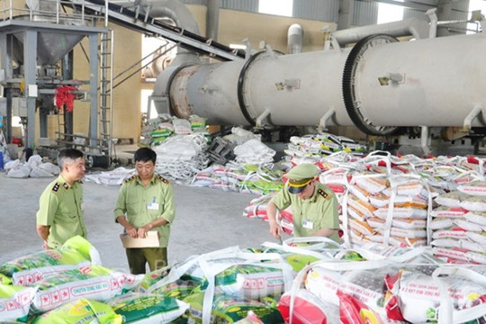 Phú Yên: Sản xuất ra phân bón giả, kém chất lượng nhiều công ty bị xử phạt nặng