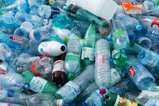 Na Uy: Quốc gia có tỷ lệ tái chế chai nhựa lên tới 97%