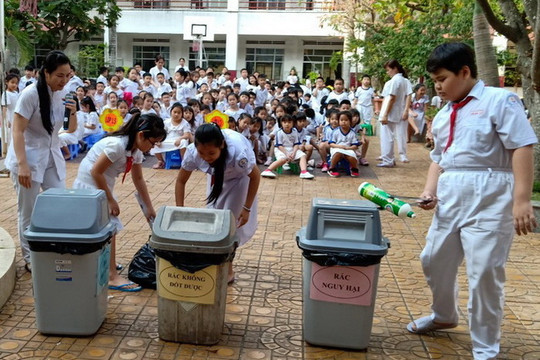 Cần Thơ: Nỗ lực phân loại rác, chống rác thải nhựa