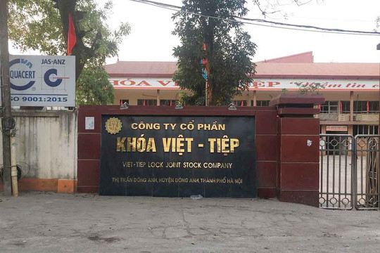 Đông Anh, Hà Nội – Bài 1: Công ty khóa Việt Tiệp xả trộm nước thải hóa chất độc hại ra môi trường?