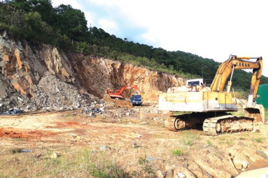 Huyện Vĩnh Thạnh (Bình Định): Buông lỏng quản lý khai thác tài nguyên khoáng sản