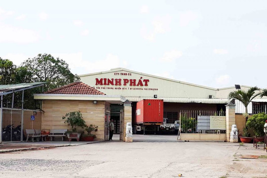 Huyện Củ Chi – Tp. HCM: Công ty sản xuất Minh Phát xả chất thải nguy hại trái phép ra môi trường